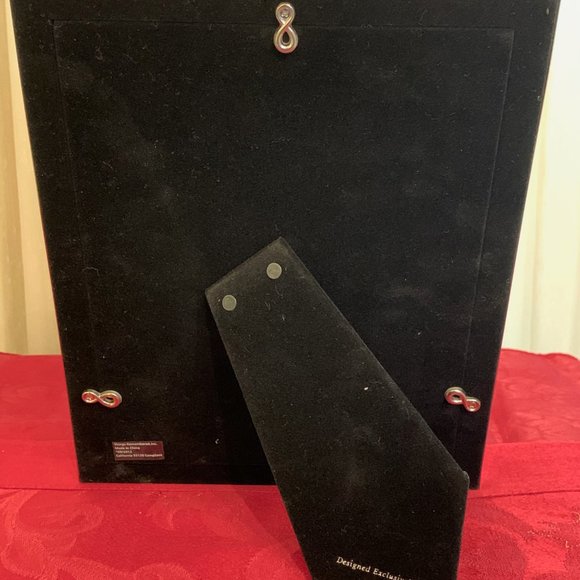 New in Box - Things Remembered - 4x6 Photo Free Standing Frame - Picture 2 of 10